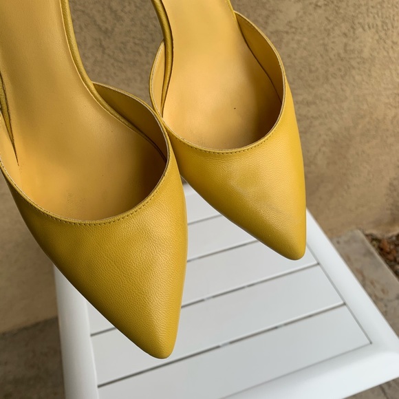 Nine West yellow leather pointy pumps sandals 8.5 - Picture 13 of 16